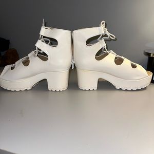 NASTY GAL PLATFORM LACE UP SANDALS